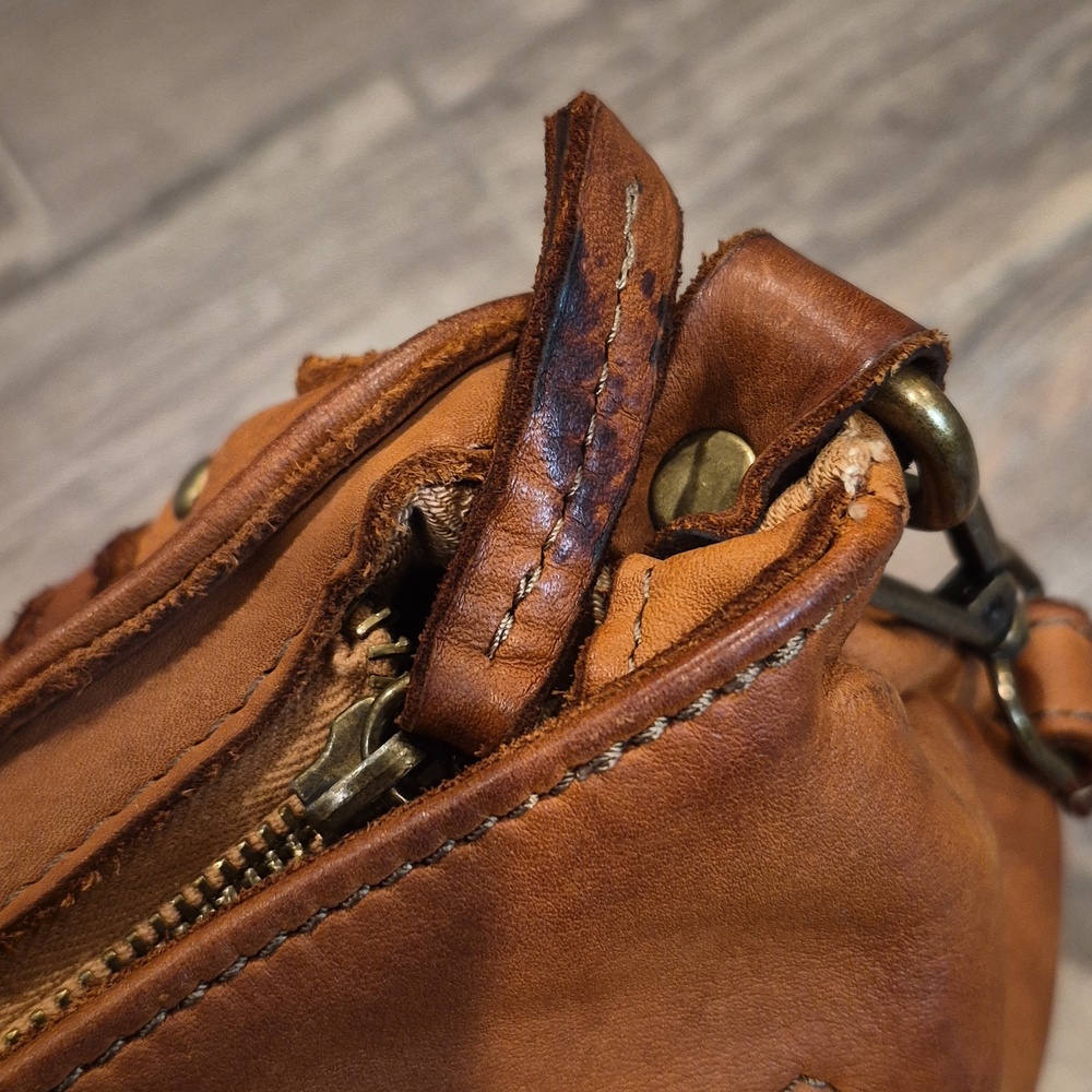 Bohemian Studded Detail Leather Horseshoe Shoulder Crossbody Bag - Picture 15 of 16